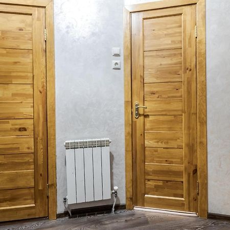 Akademika Hnatyuka Apartment Lwów Zewnętrze zdjęcie